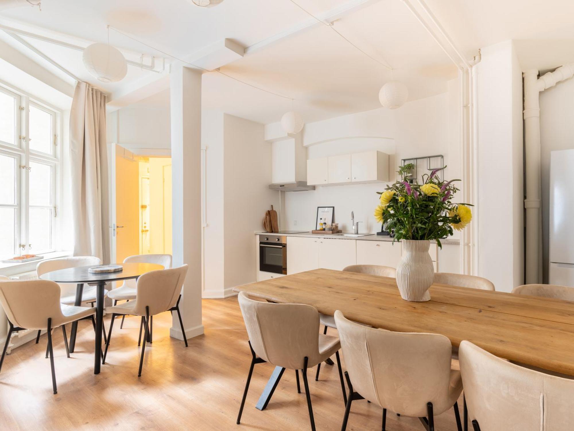 Sanders Noble - Fantastic 4-Bdr Apt In The Capital Копенгаген Екстер'єр фото